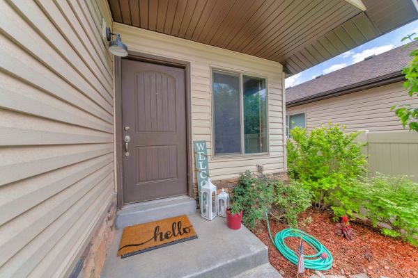 Cost of Retrofit Window Replacement in Denver